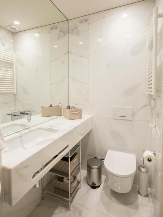 Host Wise - Modern Stuning Flat W Prime Location